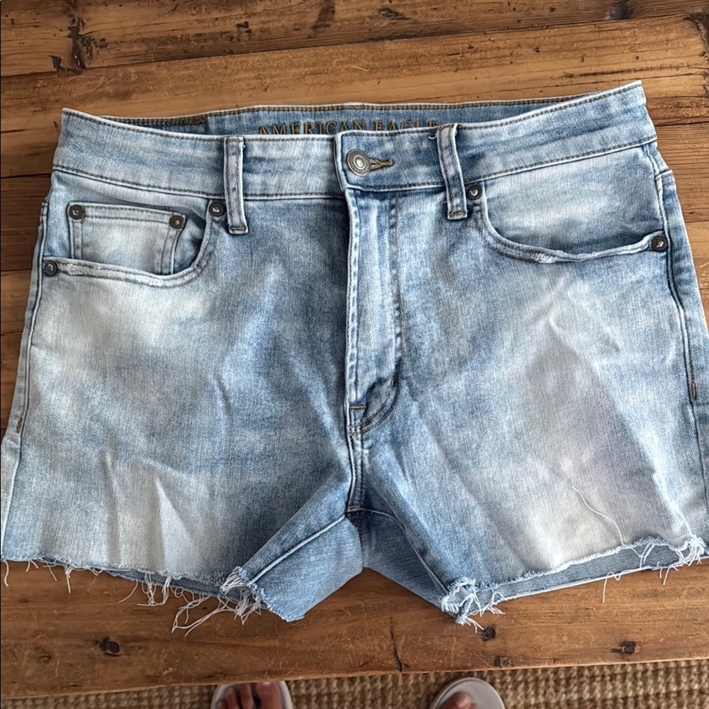 American Eagle Light Wash Denim Shorts